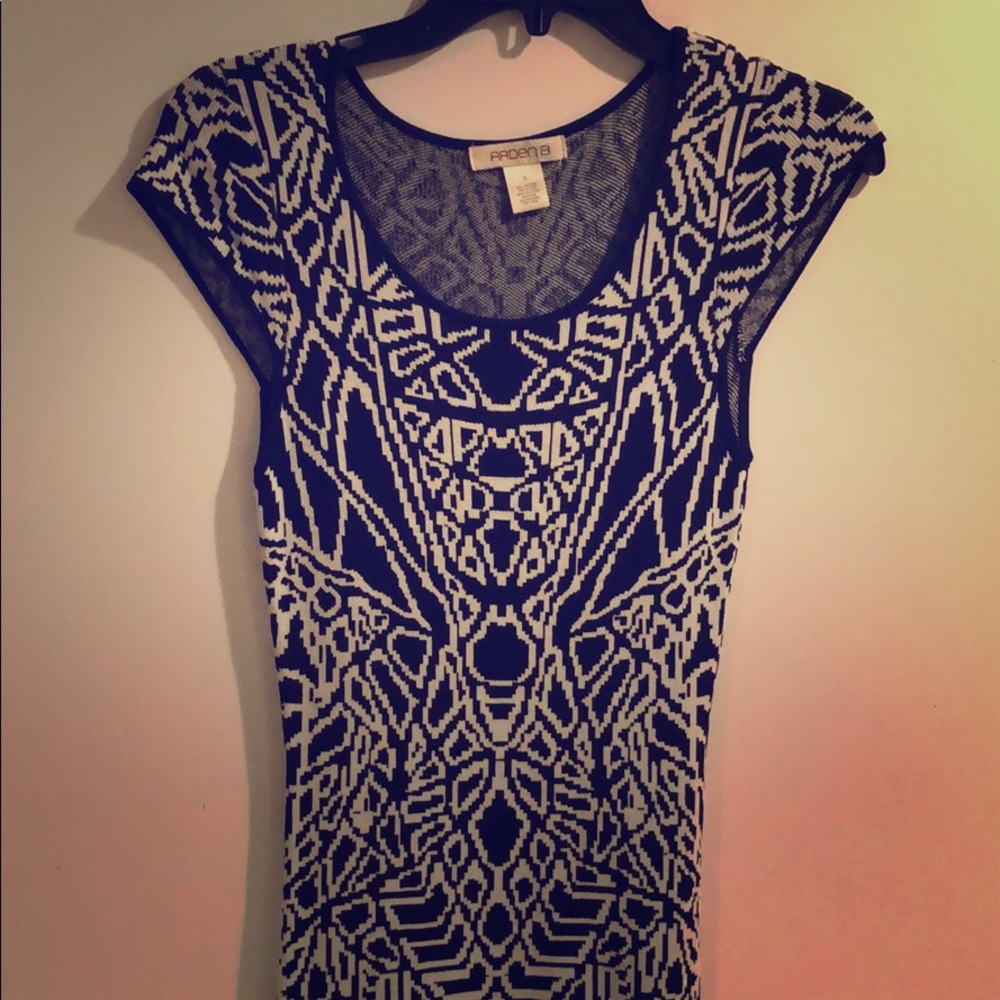 Black and white fitted dress from Arden b